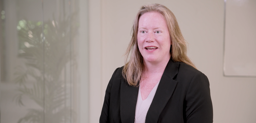 Dr. Lisa Maurer